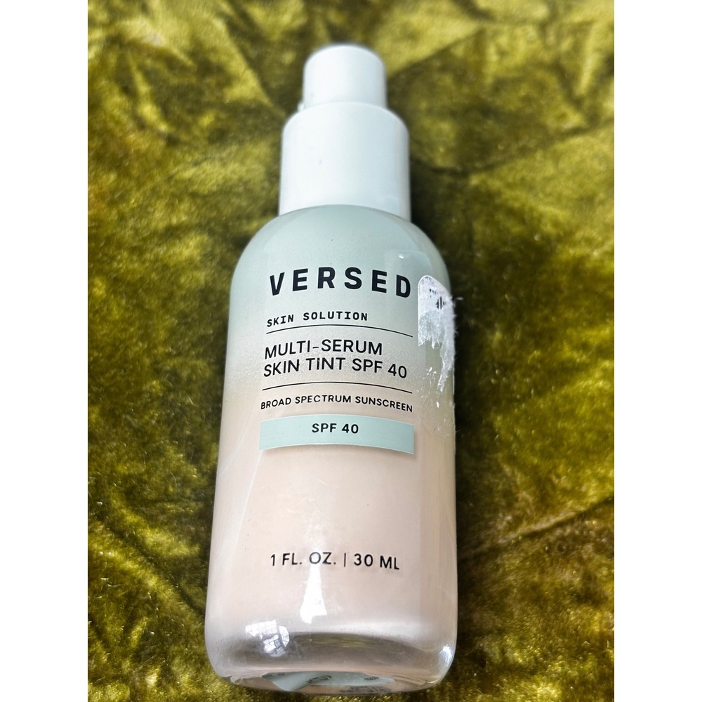 Versed Skin Tint SPF 40 First Aid Beauty Ultra Repair Face Moisturizer SPF 30 - Picture 2 of 6